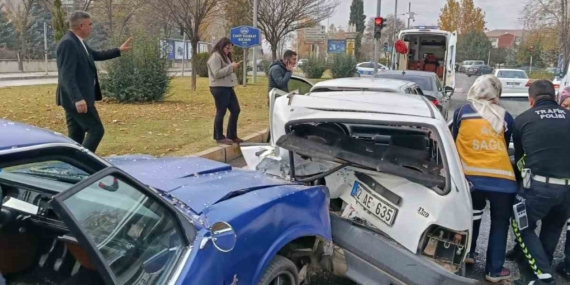 Elazığ’da 4 Araçlı Zincirleme Kaza: Yaralı Sayısı 1!