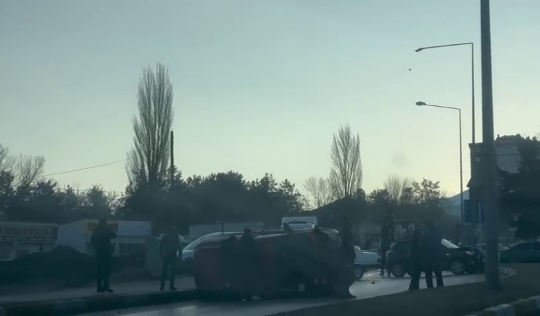 erzurumda-gizli-buzlanma-trafik-kazalarinin-artan-nedeni-wLbxVMAS.jpg