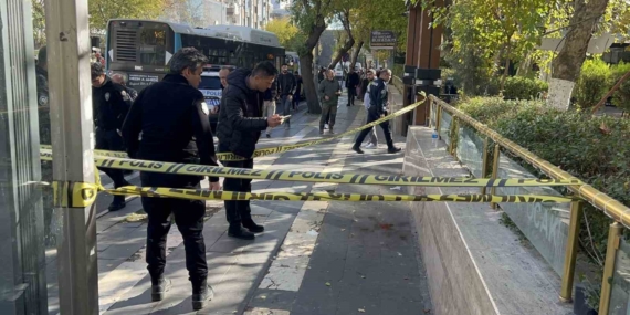 Eşini Rahatsız Eden Adamın Ayağından Kurşunlanma Hikayesi