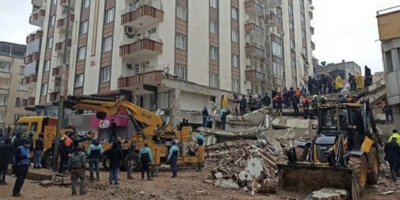 Furkan Apartmanı Davasında Kırmızı Bültenle Aranan Müteahhit Tutuklandı
