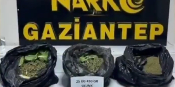 Gaziantep’te 22 Kilo Skunk ve Çok Sayıda Silah Ele Geçirildi: 7 Gözaltı Şoku