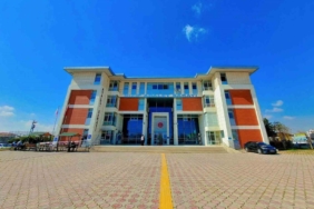 gaziantepte-hemsireye-tehdit-olayinda-5-bin-liralik-bagisla-cozum-bulundu-Bxn9g3sB.jpg