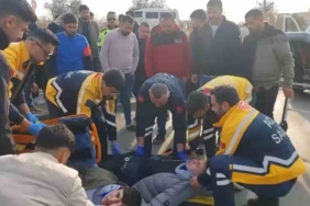 gaziantepte-motosiklet-kazasi-otomobile-carpildi-2-yarali-VlBaCtGH.jpg
