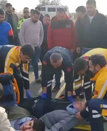 gaziantepte-motosiklet-kazasi-otomobile-carpildi-2-yarali-VlBaCtGH.jpg