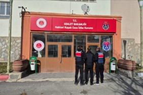hakkaride-aranan-sahis-kesinlesmis-hapis-cezasiyla-yakalandi-BPkSbD1y.jpg
