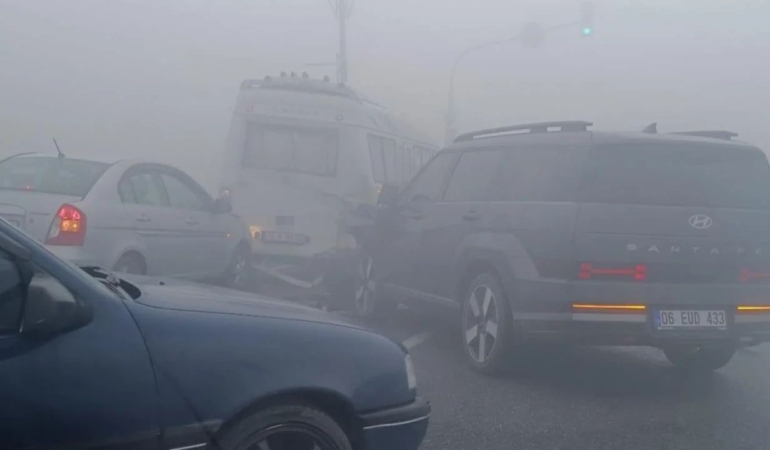 igdirda-yogun-sis-trafik-kazalarini-tetikledi-Qa3IlPxG.jpg