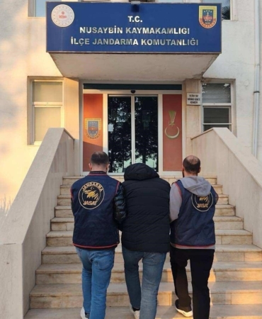 kargo-kutusundan-muz-cikti-127-yil-hapis-cezasi-olan-dolandirici-yakalandi-mHKSRTWH.jpg