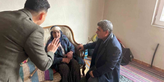 Kaymakam Karataş, Köylerde Vatandaş Sorunlarını Dinleyerek Çözüm Aradı