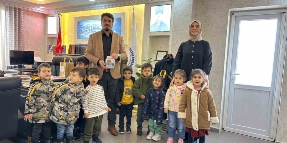 Kur’an Kursu Öğrencilerinden Gazze İçin Anlamlı Bağış