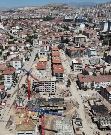 malatya-depremi-gokkusagi-ve-bulut-apartmanlari-davasinda-muteahhide-15-yil-hapis-cezasi-38M4zRuU.jpg