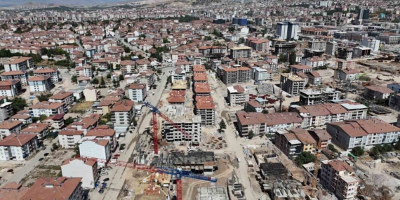 Malatya Depremi: Gökkuşağı ve Bulut Apartmanları Davasında Müteahhide 15 Yıl Hapis Cezası