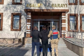 malazgirtte-jandarma-tarafindan-yakalanan-aranan-sahis-jLxWCY5n.jpg