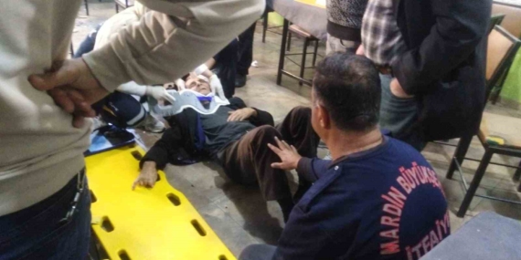 Mardin Kıraathanesinde Tavan Çökmesi: 2 Yaralı!