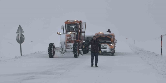 Muş-Kulp Karayolu Tır ve Çekici Trafiğine Kapatıldı: Yeni Gelişmeler