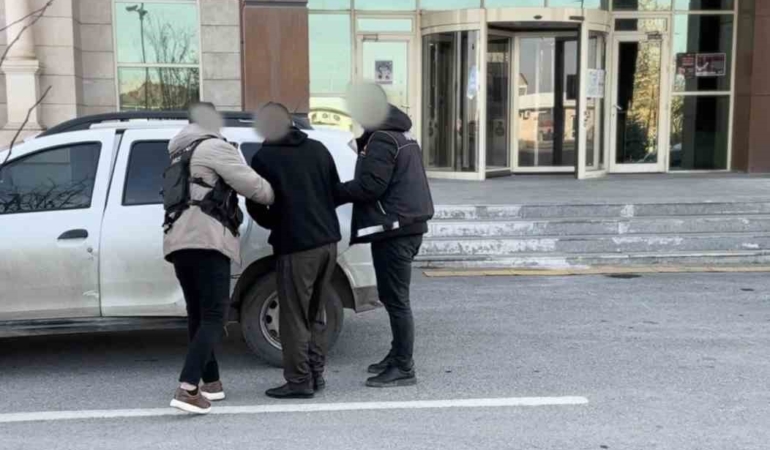 mus-polisi-otobuste-uyusturucu-sevkiyatini-engelledi-iki-tutuklama-gerceklesti-STL3bK1g.jpg