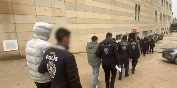 Siber Suçlarla Mücadelede Tarihi Başarı: 45 Milyon TL’lik Bahis Ağı Çökertildi, 10 Tutuklama!