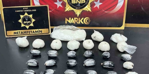 Siirt’te Yabancı Uyruklu 4 Kişinin Midesinden 1 Kilo Uyuşturucu Çıktı!