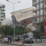 Van'da Bataklığa Uçan Araçta 5 Kişi Yaralandı thumbnail