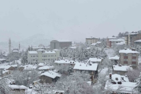 arapgir-kisin-buyulu-beyazligiyla-kaplandi-fRGiQNCV.jpg