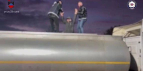 Atık Tankerinde 32 Düzensiz Göçmen Yakalandı: 4 İnsan Kaçakçısı Tutuklandı