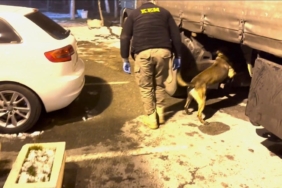 batman-polisinin-nefes-kesen-uyusturucu-operasyonu-tirda-51-kilo-ilac-yakalandi-T1t9irND.jpg