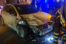 batmanda-goruntulere-yansiyan-trafik-kazasi-soku-rguL78pL.jpg