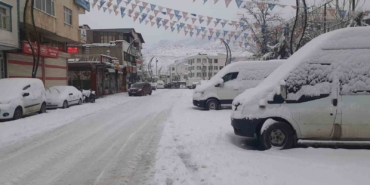cermikte-beyaz-bir-masal-kar-manzaralari-3ynSG3yn.jpg