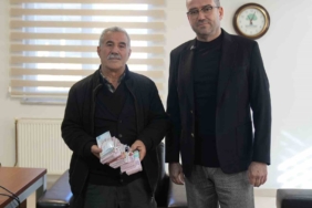 cop-posetiyle-bankaya-giden-sasirtici-olay-wqnY8btc.jpg