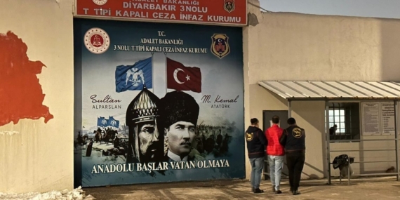 Diyarbakır’da Aranan 132 Kişinin Yakalanması