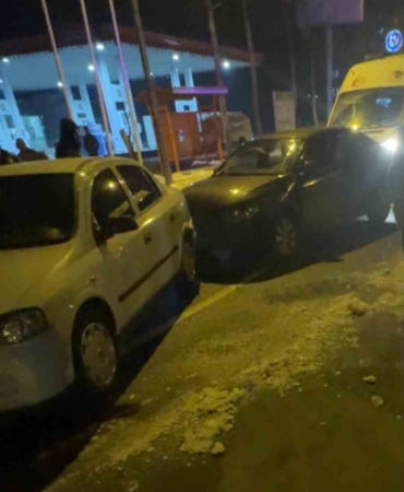 diyarbakirda-meydana-gelen-trafik-kazasinda-1-kisi-yaralandi-nspsq5gu.jpg
