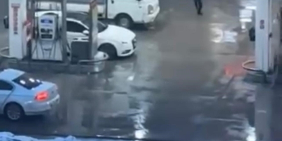 Diyarbakır’daki Akaryakıt İstasyonunda Silahlı Kavga: 1 Yaralı