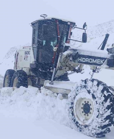 elazigda-323-koy-yolu-erisime-kapandi-kis-kosullarinin-etkisi-kzeFiNVf.jpg