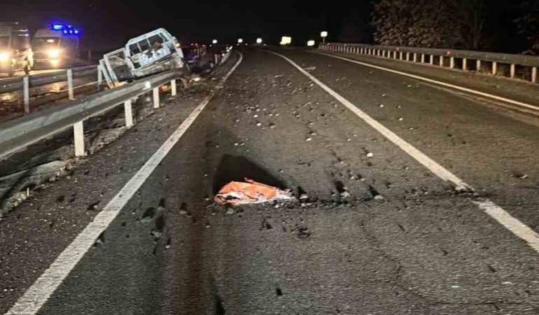 elazigda-trafik-kazasi-dort-yarali-BxNnyQUX.jpg