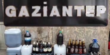 gaziantepte-kacak-alkol-operasyonu-iki-sahis-gozaltinda-xL2748r1.jpg