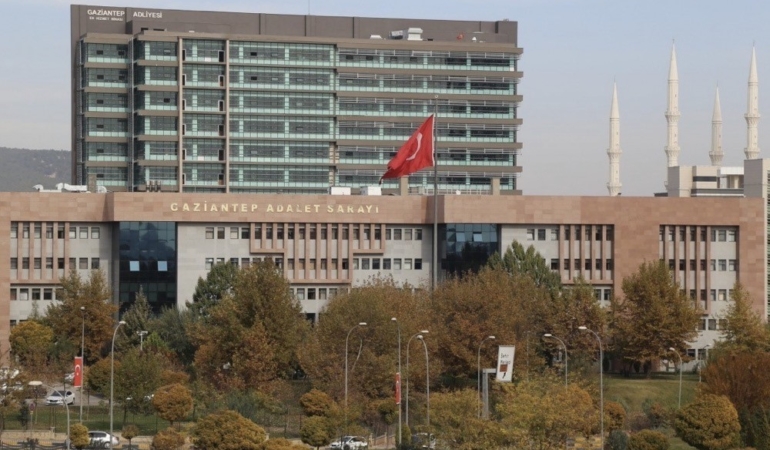 gaziantepte-medyum-dolandiricilar-hakkinda-yargi-sureci-basladi-LbBVYyn4.jpg