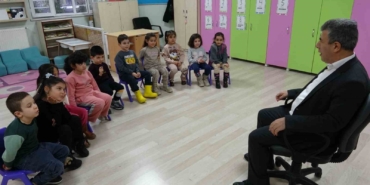 gorme-engelli-esine-hayatini-adamis-bir-ask-hikayesi-nmtJCDhX.jpg