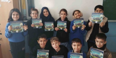 ilkokul-ogrencilerinin-hayalleri-kitap-sayfalarina-tasiniyor-W2Pn5tbh.jpg
