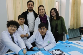 inonu-universitesinde-cocuklarin-yeteneklerini-sergiledigi-ozgun-baski-resim-atolyesi-pu2vqthe.jpg