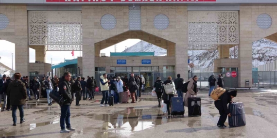 İranlı Turistlerden Şok İddia: Ölü Sayısı Resmi Rakamların Üzerinde!