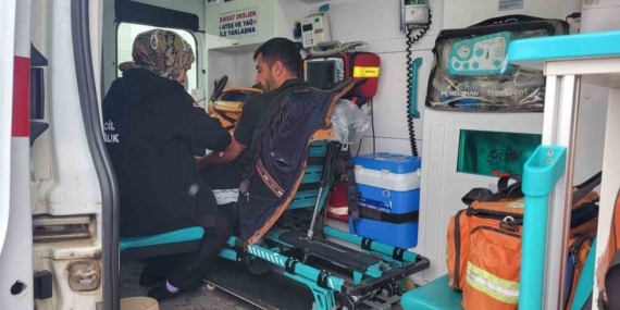 Karla Mücadele Ekipleri, Yolları Açarak Hastalara Zamanında Müdahale Ediyor