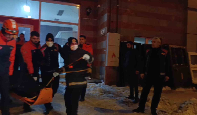 karsta-trajik-olay-asansor-bosluguna-dusen-kisi-hayatini-kaybetti-zEqfhy42.jpg