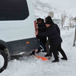 Yüksekova'da Şimşeklerin Büyüleyici Gösterisi thumbnail