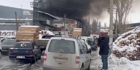 Kereste Fabrikasında Patlama: 5 Yaralı, Olayın Ardından Yaşananlar