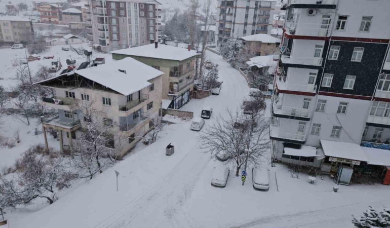 malatya-kirsalinda-30-santimetreyi-asan-kar-kalinligi-PzSLIH44.jpg
