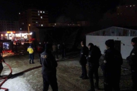 malatya-santiyesinde-meydana-gelen-korkutucu-yangin-7bYcPqkV.jpg