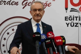 malatyada-egitimde-rekor-151-bin-899-ogrenci-karnelerini-aldi-zI1Ix8iq.jpg