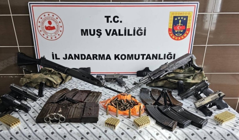 malazgirtte-ele-gecirilen-silah-ve-muhimmat-sayisinda-sok-edici-artis-7OwyFCz6.jpg