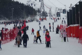 palandokende-kayak-keyfi-kisin-buyuleyici-dunyasi-cDsjAcFU.jpg