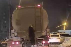 tanker-arkasinda-gizemli-ve-tehlikeli-bir-yolculuk-7CYPXtQ4.jpg