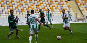 tff-3-lig-malatya-yesilyurtsporun-bingol-spora-karsi-inanilmaz-yenilgisi-7nKauccb.jpg